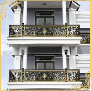 Ban công nhôm đúc vàng đen